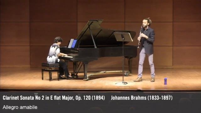 Brahms Clarinet Sonata 2 - Allegro Amabille смотреть онлайн