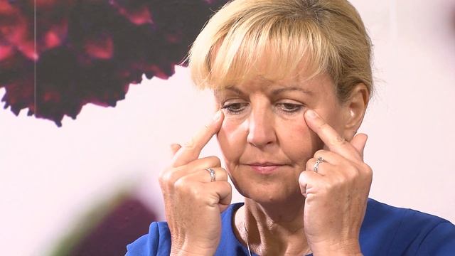 Masáž reflexních bodů pro udržení zdravých očí a ostrého vidění смотреть онлайн