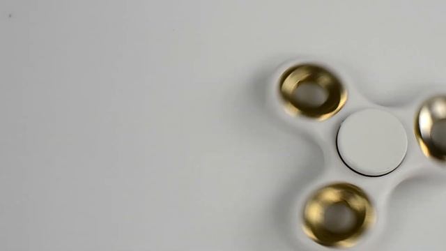 Спиннеры для детей Fidget Spinner Игрушка антистресс Hand Spinner смотреть онлайн