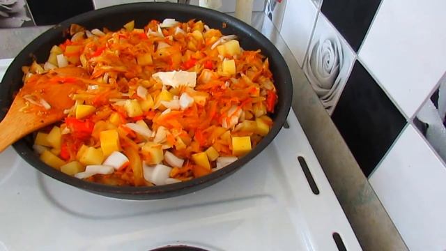 Самый правильный и настоящий пирог с капустой! Все кто пробовал постоянно просят приготовить снова! смотреть онлайн