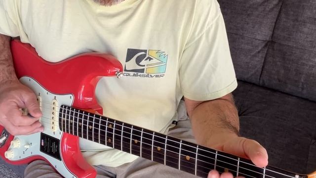 Fender American Vintage ii 61' Stratocaster - Is It Any Good?? смотреть онлайн