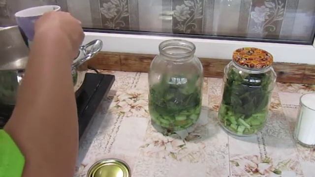 Компот из ревня с вишнёвыми листьями смотреть онлайн