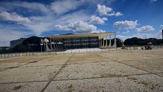 【4K】SIGHTSEEING: «Eixo Monumental - Brasilia» Brazil 2020 | Ultra HD Travel Video смотреть онлайн
