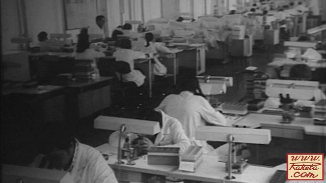 Жизнь на заводе в СССР, (1982 г.) / USSR, factory`s life смотреть онлайн