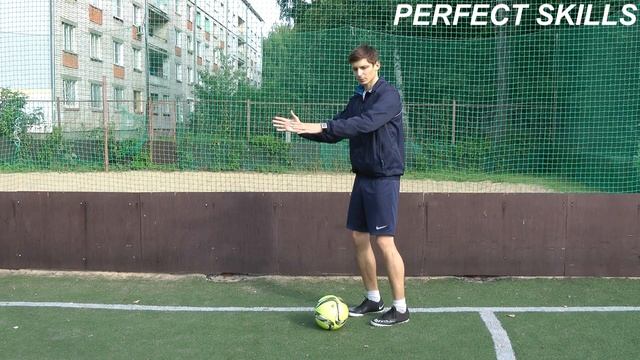 Как делать финт ЛОЖНАЯ РАБОНА. Подробное обучение | Как обвести соперника в футболе смотреть онлайн