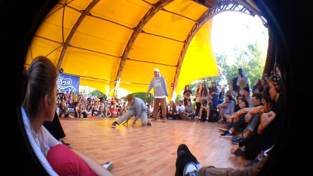 Новая Школа. 1х1 Hip-Hop. Кадет vs Лукаш смотреть онлайн