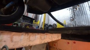 Toyota Voxy AZR65 Течь масла Сальник хвостовика редуктора