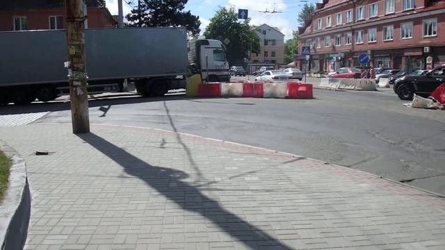 DAF XF | Mercedes-Benz Actros смотреть онлайн
