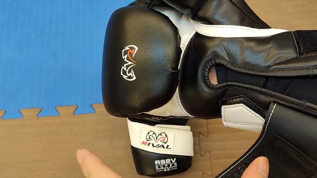 2022/9/7(三) Rival RS2V 2.0 對打拳擊手套 簡易介紹 смотреть онлайн