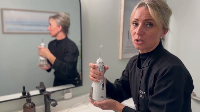 How To - Waterpik Waterfloss (cordless) смотреть онлайн