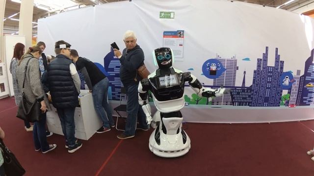 Робополис. Танцующий робот. Круто!!! смотреть онлайн