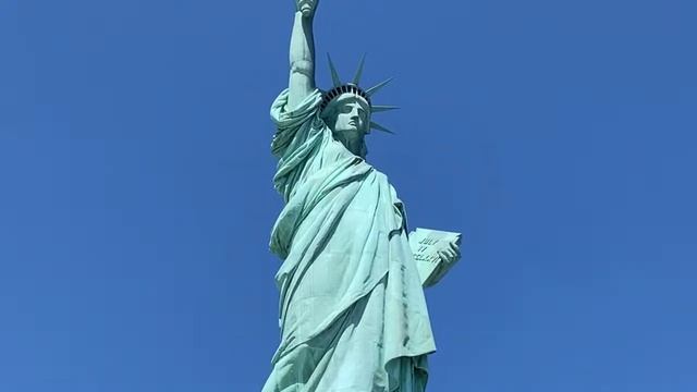 Статуя Свободы в Нью Йорке / Обзор и интересные факты / Нью Йорк 2021. смотреть онлайн