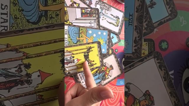 Вампиры в моей жизни. Энергетические вампиры. Куда утекает энергия? #таро #магия #вампиры #энергия смотреть онлайн