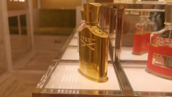 New Creed perfume boutique in Dubai. Creed Aventus.