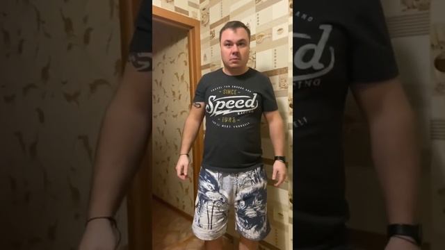 Наряды на Новый год. Тематическая елка. Сам себе чай налил. Суп из холодца смотреть онлайн