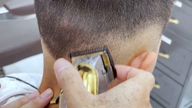 Simple and Effective Men's Haircut Instructions #39 смотреть онлайн