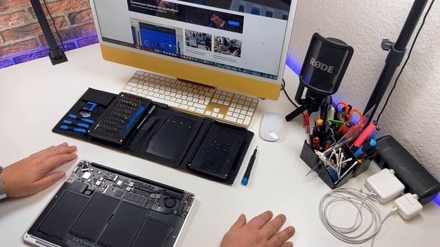 Apple MacBook Air 13" (Mitte 2012) Akku tauschen und was man dabei berücksichtigen muss смотреть онлайн