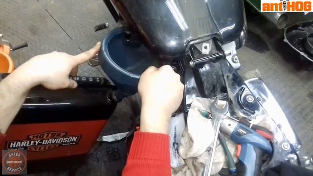 2009 FXDL Дайна Харлей Дэвидсон Ремонт Покраска-1.2009 Harley Davidson Dyna FXDL Repair Painting-1 смотреть онлайн