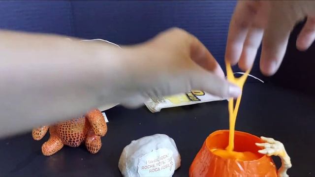 Zuru Toys - Robo Alive Dino Fossil смотреть онлайн