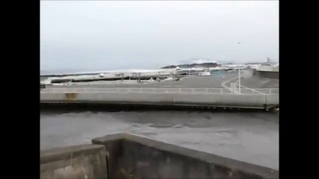 Through Many Dangers, Toils, and Snares смотреть онлайн