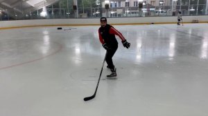 СКОЛЬЖЕНИЕ СПИНОЙ ВПЕРЕД. ОСНОВЫ КАТАНИЯ НА КОНЬКАХ