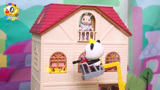 Super Panda Rescue Team | Fight against Bad Dinosaur | Kids Toy Story | ToyBus смотреть онлайн