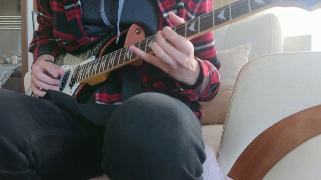 Pilli Bebek-Delilik Solo Cover смотреть онлайн