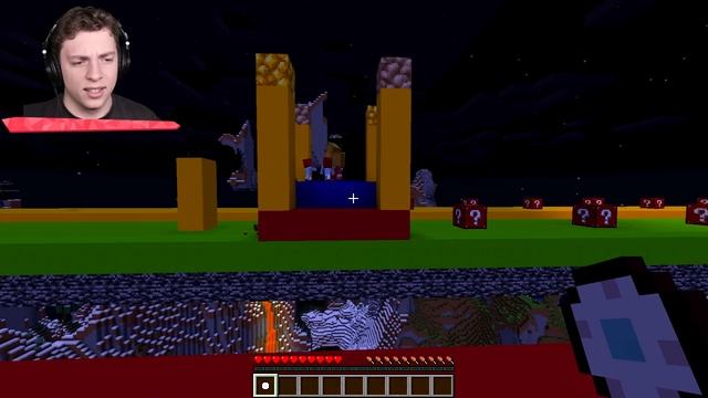 Minecraft 1v1v1 RACE With POPPY PLAYTIME Lucky Blocks! смотреть онлайн