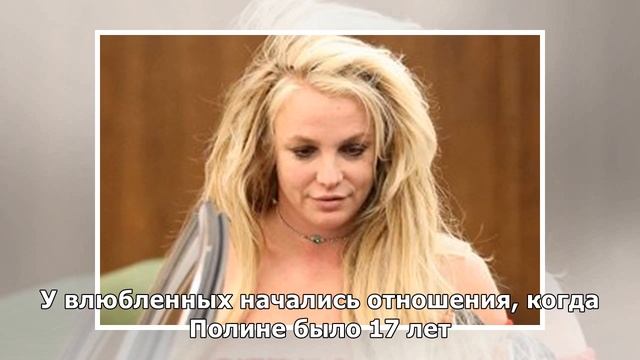 Полина Диброва впервые привезла детей на Красную площадь смотреть онлайн