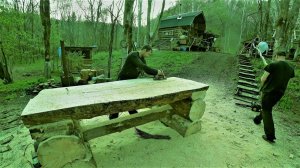 ОГРОМНЫЙ СТОЛ В БЕСЕДКУ ПОЧТИ ГОТОВ. ПРИШЛОСЬ ВЫЕЗЖАТЬ.