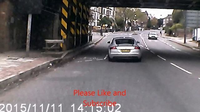 impatient Taxi and Audi TT смотреть онлайн