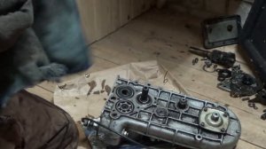 Ремонт снегохода Тайга, разборка коробки.