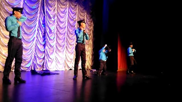 Lady Boys Of Bangkok do The Full Monty смотреть онлайн