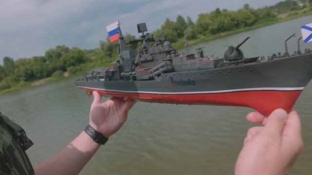 РУССКИЙ ВОЕННЫЙ КОРАБЛЬ ПРОШЁЛ ДНЕПР смотреть онлайн