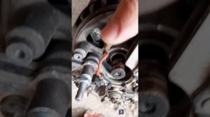 Повышенное напряжение на ваз 2114, скачки напряжения. Мерцают лампочки. Одна из возможных причин.