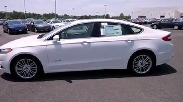 2013 Ford Fusion Hybrid SE In Sterling, VA 20164