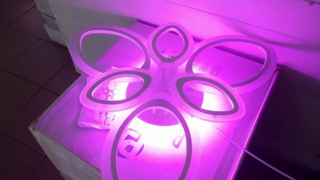 Светодиодная люстра 3 цвета свечения с диммером  RGB 3 цвета подсветки!