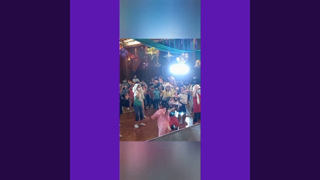 Easter Sunday//in Acacia Hotel//#acaciaeggstremeparty// #TeamLangga #LanggaFamily смотреть онлайн