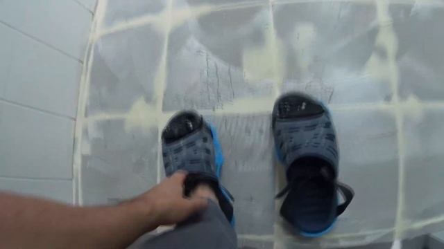 Можно ли уложить кварцвиниловую плитку на кафель?! Легко! | ПОЛМИРА24