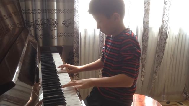 Мальчик. 9 лет. Играет ваще профи!!! музыка "ХАТИКО" смотреть онлайн