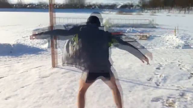 ЧТО БУДЕТ ЕСЛИ ,ЗИМОЙ В (-30) НЫРНУТЬ В ВОДУ ?? смотреть онлайн
