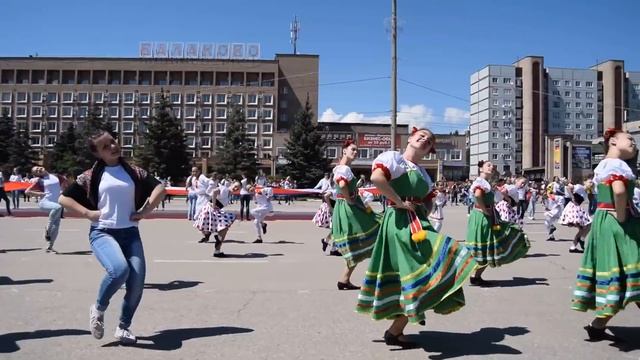 Русь танцевальная в Балаково 2017 смотреть онлайн