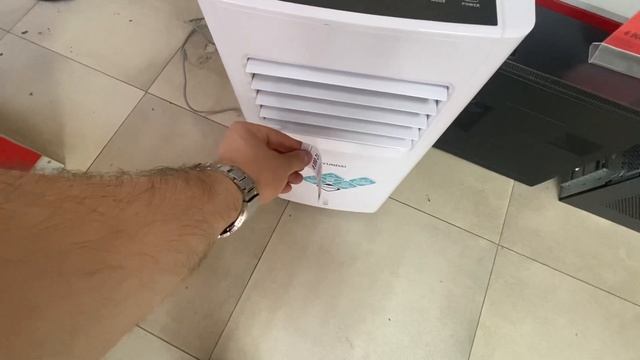 Напольный кондиционер Hyundai смотреть онлайн