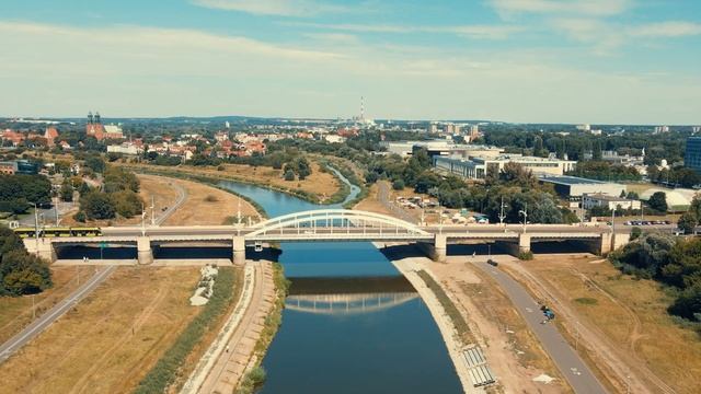 Poznan (Poland) Cinematic Drone Footage 4K смотреть онлайн