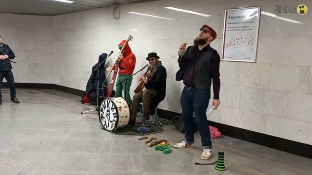 «Соковыжиматель» — cover-версия песни группы «Алиса» (играет гр. «Фрикинг Аут») смотреть онлайн