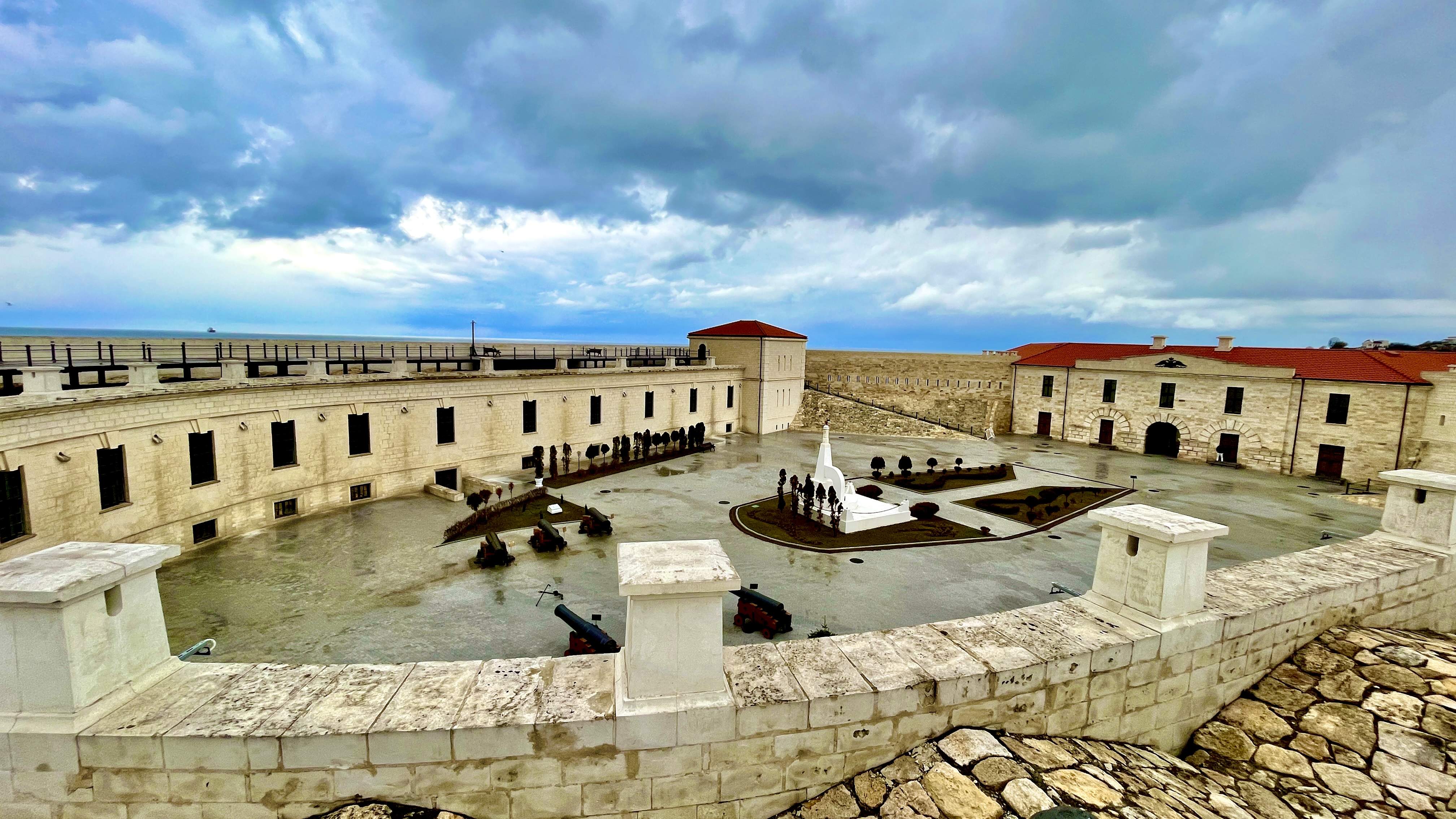 Я ОБАЛДЕЛ,ее подняли из ПЕПЛА-КОНСТАНТИНОВСКАЯ БАТАРЕЯ!Новый парк на РАДИОГОРКЕ!Севастополь 2023 смотреть онлайн