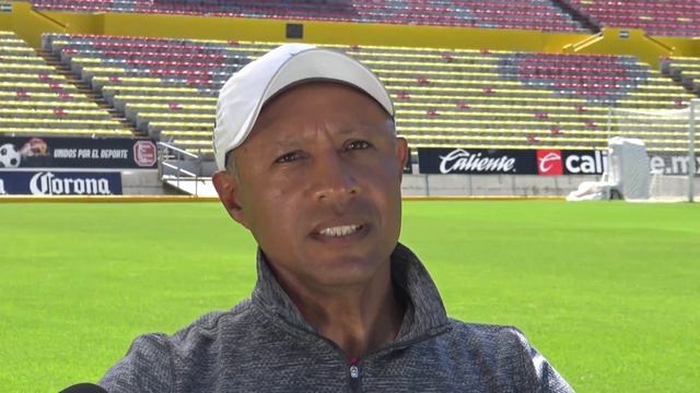 Especial uno a uno Roberto Hernandez DT de Monarcas Morelia смотреть онлайн
