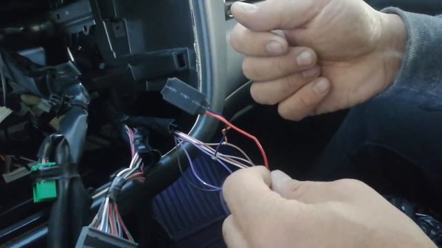 MITSUBISHI OUTLENDER TESLA  ошибка AIRBAG