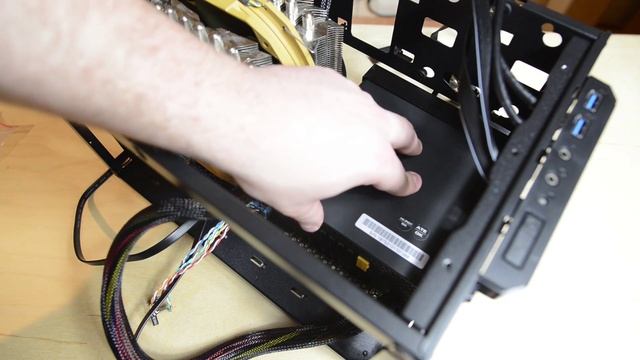 Fractal Design Core 500 ITX Gehäuse - Unboxing, Einbau, Review, Test Lautstärke & Temperatur смотреть онлайн
