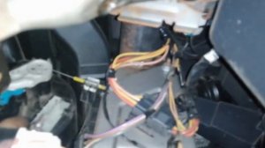 Рено логан. Скорости вентилятора не работают, только четвертое положение, резистор печки